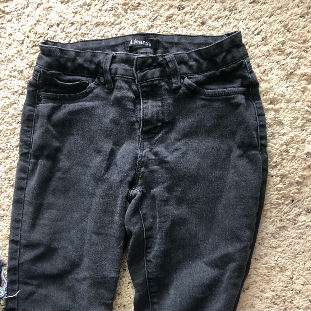 SOLD - Picture 5 of 6